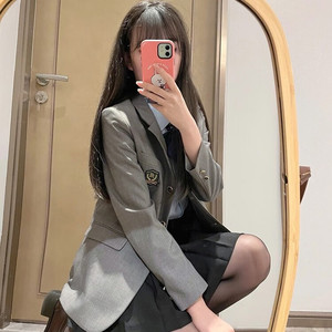 三年大片观看哔哩哔哩
